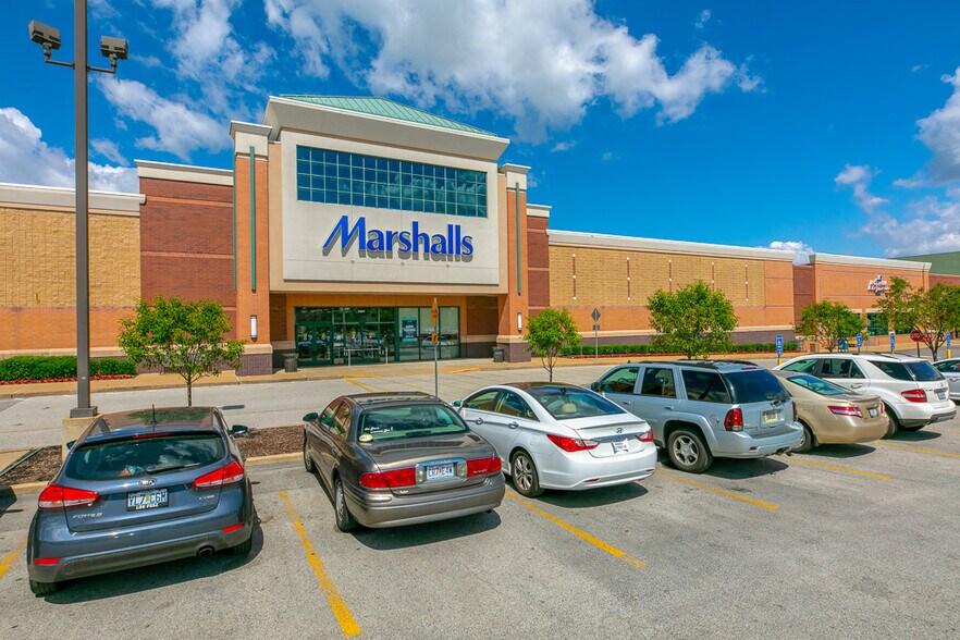 More Photos Of 13915-14059 New Halls Ferry Rd, Florissant Unknown For Lease