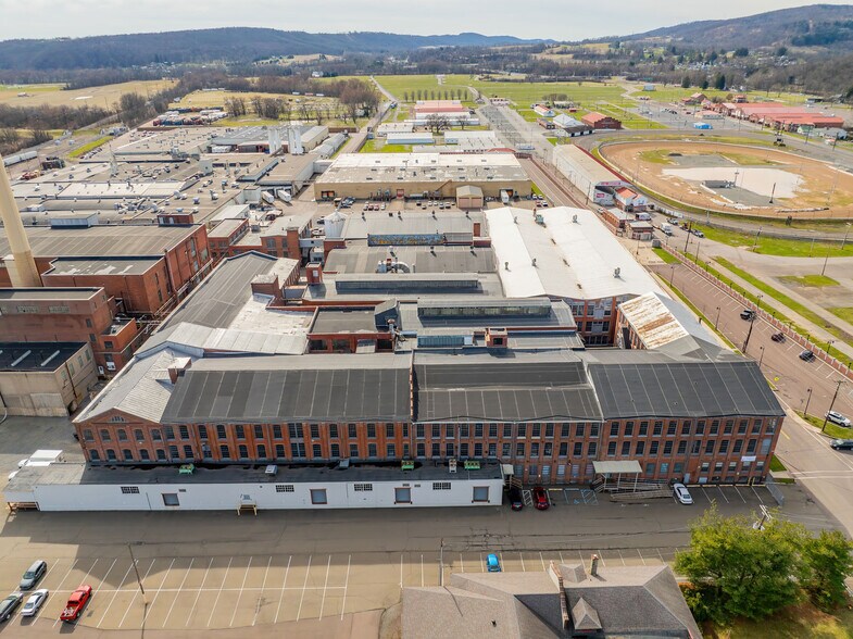 More Photos Of 480 W 5th St, Bloomsburg Manufacturing For Sale