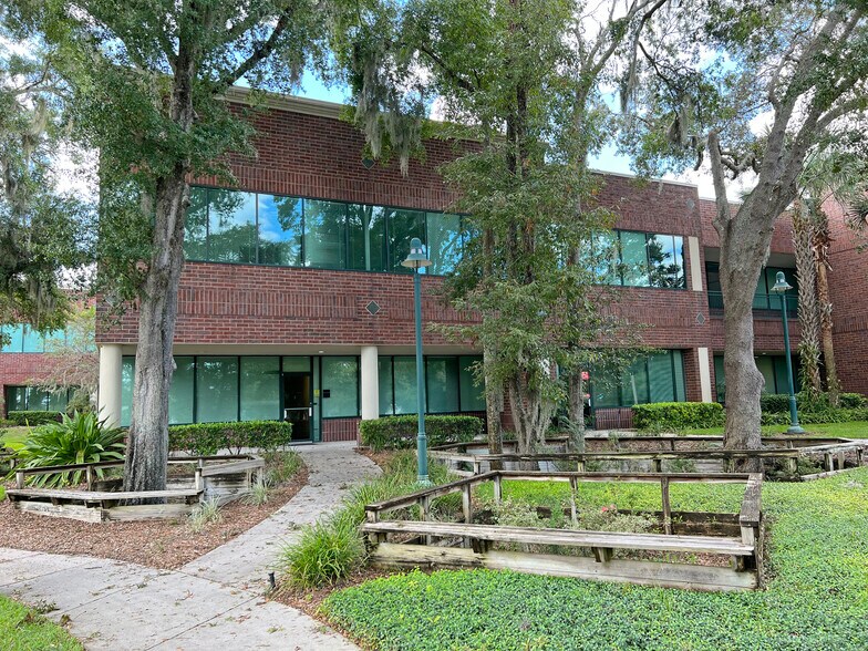 More Photos Of 735 Primera Blvd, Lake Mary Office For Lease