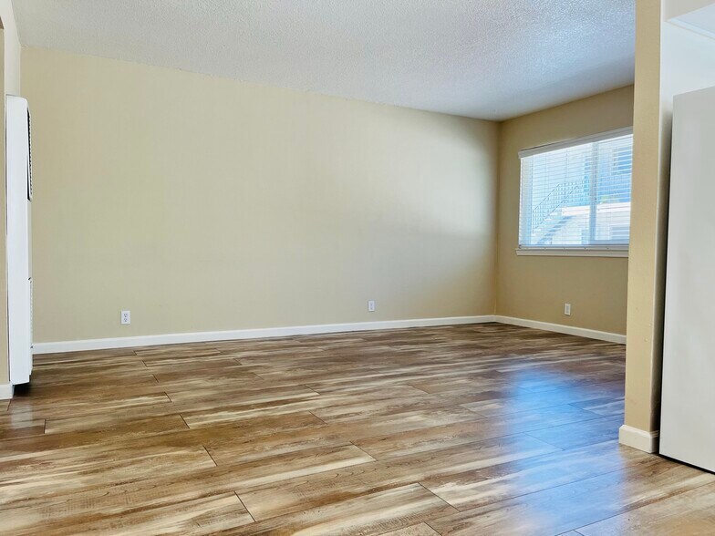 832 Deland Ave, San Jose, CA 95128 Apartments For Sale