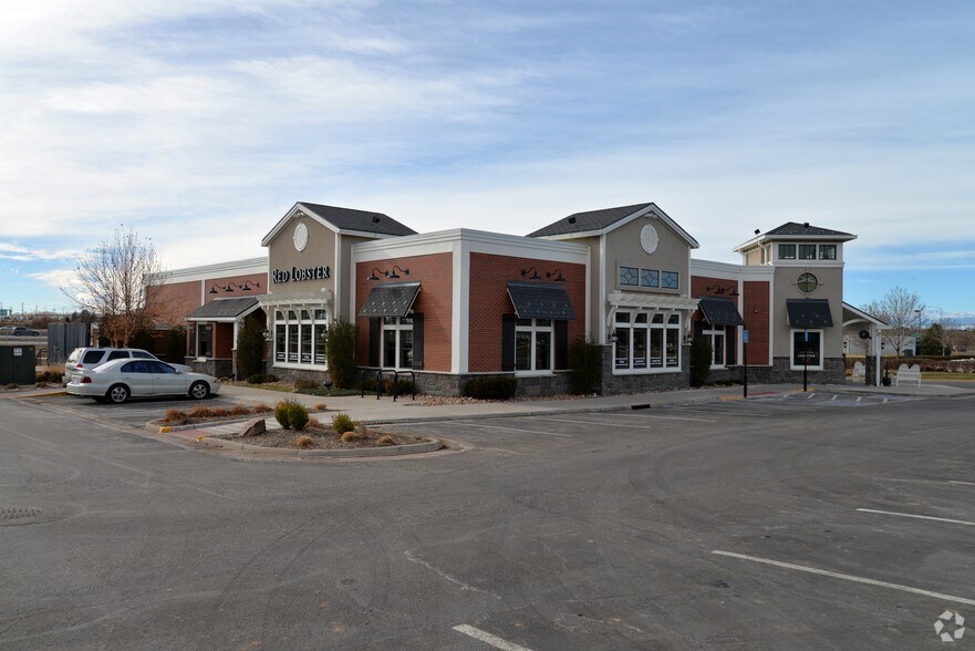 More Photos Of 8268 E Northfield Blvd, Denver Restaurant For Lease