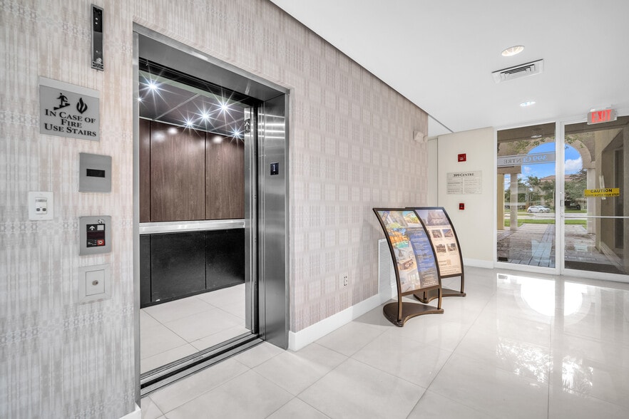 More Photos Of 399 NW 2nd Ave, Boca Raton Office For Lease