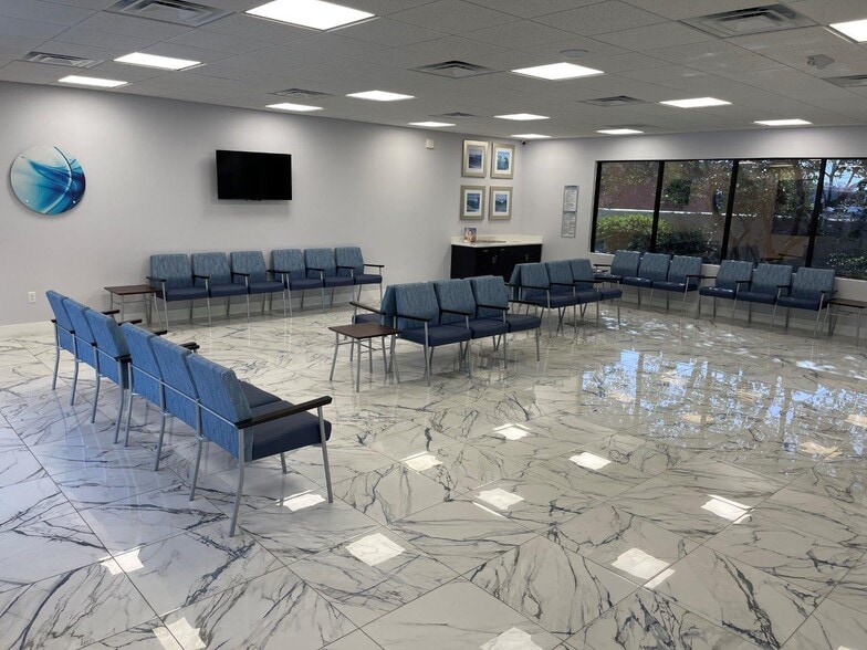 More Photos Of 493 Highway 436, Casselberry Office For Lease