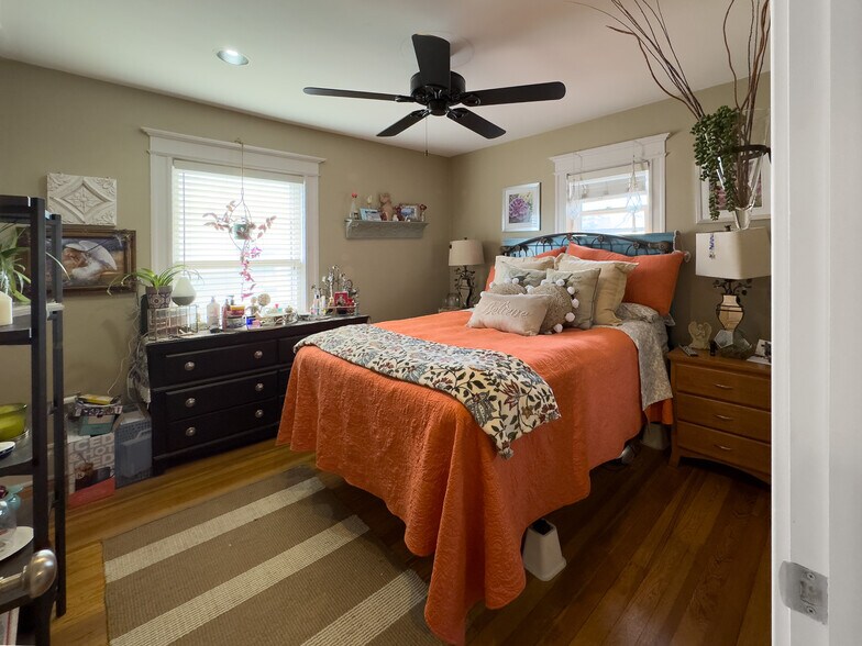 More Photos Of 702-704 N Tejon St, Colorado Springs Office Residential For Sale