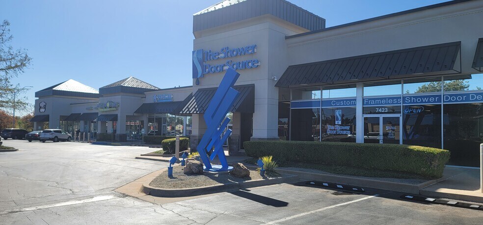 More Photos Of 7401-7535 N May Ave, Oklahoma City Unknown For Lease