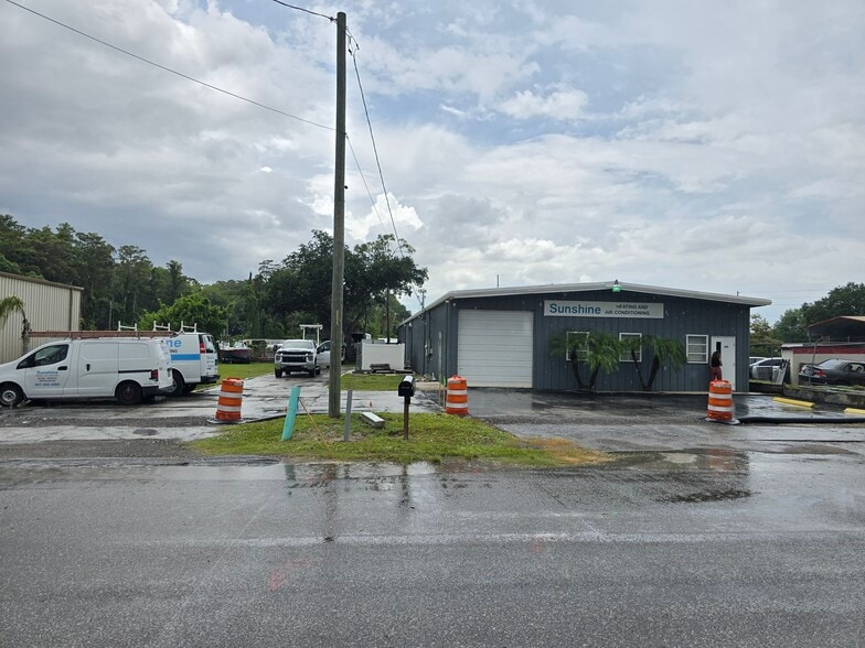 More Photos Of 1606 Aber Rd, Orlando Warehouse For Lease