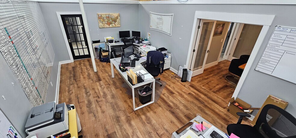 More Photos Of 3095 Cranberry Hwy, East Wareham Freestanding For Sale