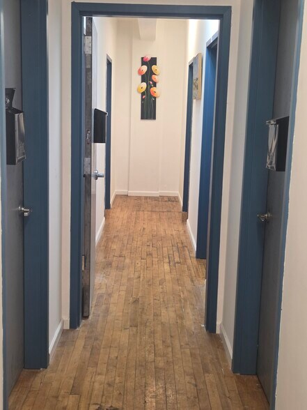 More Photos Of 2 Industrial Dr, Phillipsburg Warehouse For Lease