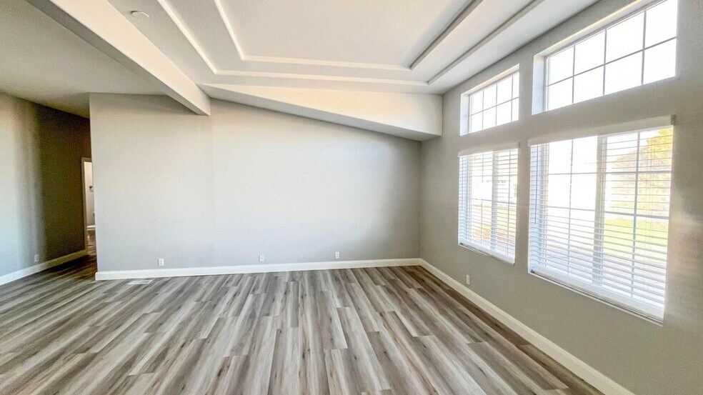 More Photos Of 5561 W 3600 S, Cedar City Specialty For Sale