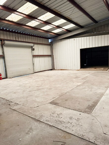More Photos Of 1424 N Gulf Ave, Crystal River Self Storage For Sale