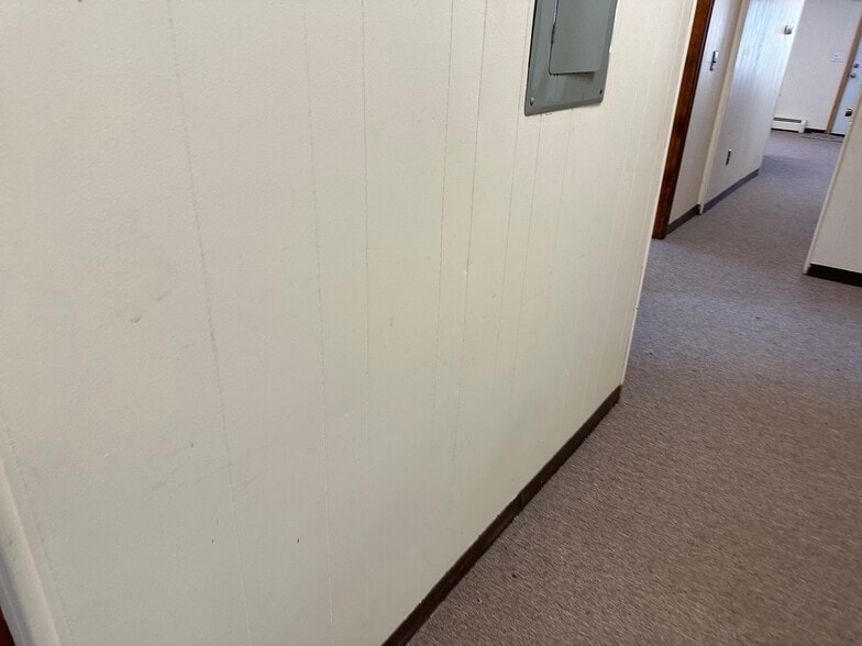 More Photos Of 482 Broadway, Somerville Freestanding For Lease