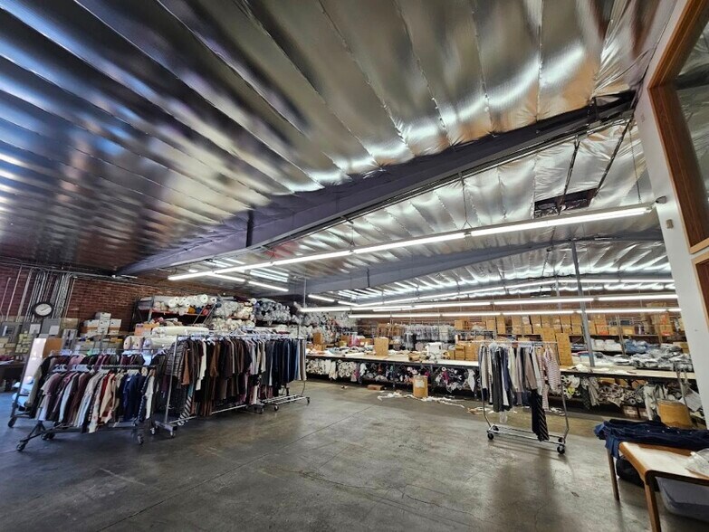 More Photos Of 1354 E Washington Blvd, Los Angeles Warehouse For Sale