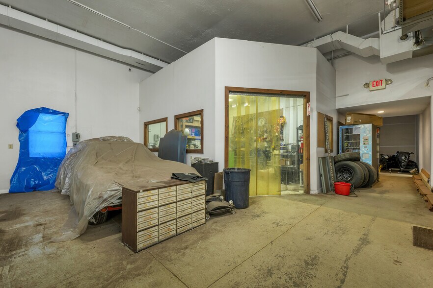 More Photos Of 147 Middle Rd, Center Tuftonboro Warehouse For Sale