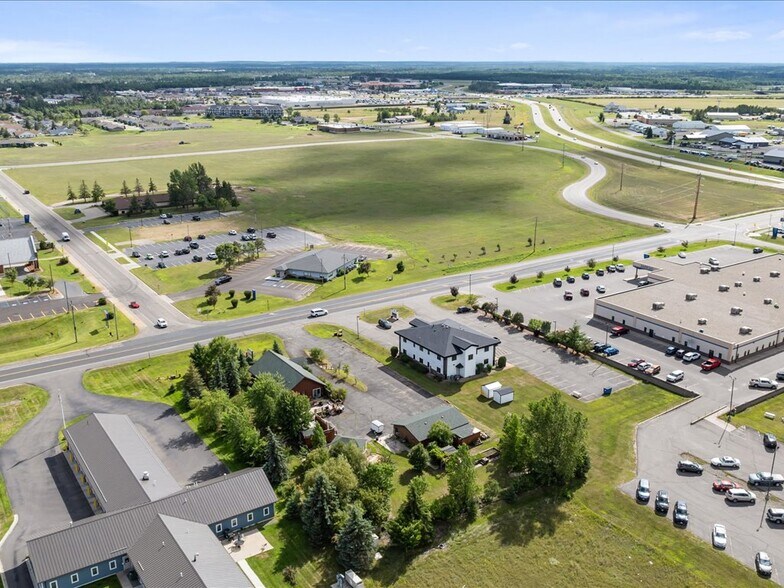 More Photos Of 1435 Anne St NW, Bemidji Office For Sale