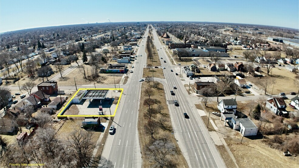 More Photos Of 2561 S Fort St, Detroit General Retail For Sale
