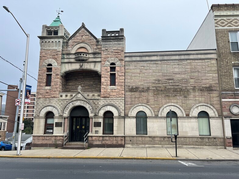 Primary Photo Of 260 Sunbury St, Minersville General Retail For Sale