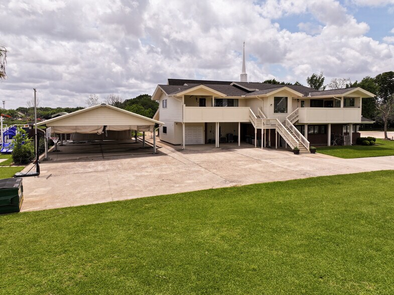 More Photos Of 4309 Young St, Pasadena Religious Facility For Sale