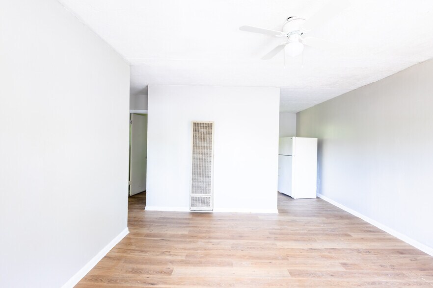 More Photos Of 784 Terminal Ct, Columbus Apartments For Sale