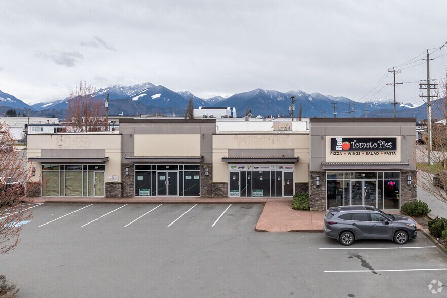 More Photos Of 45833 Alexander Ave, Chilliwack Freestanding For Lease