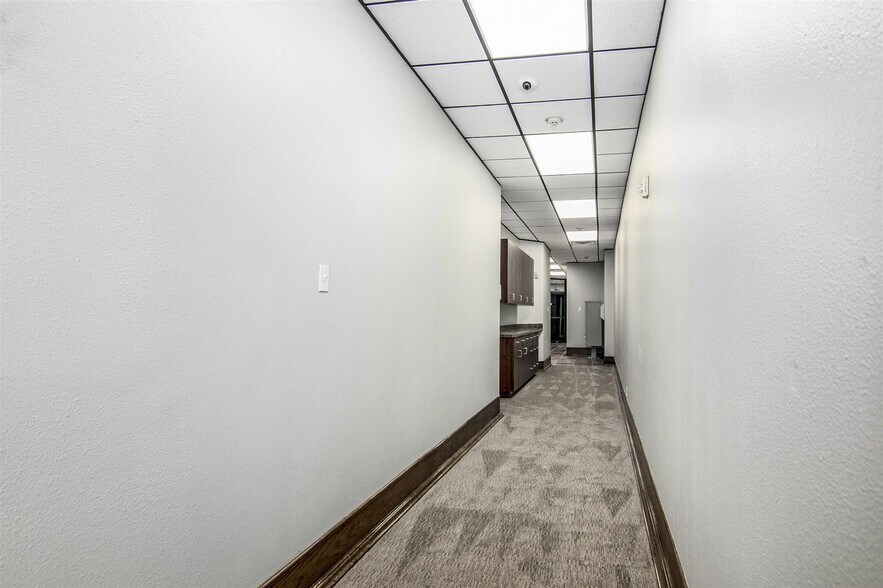 More Photos Of , Kemah Office For Sale