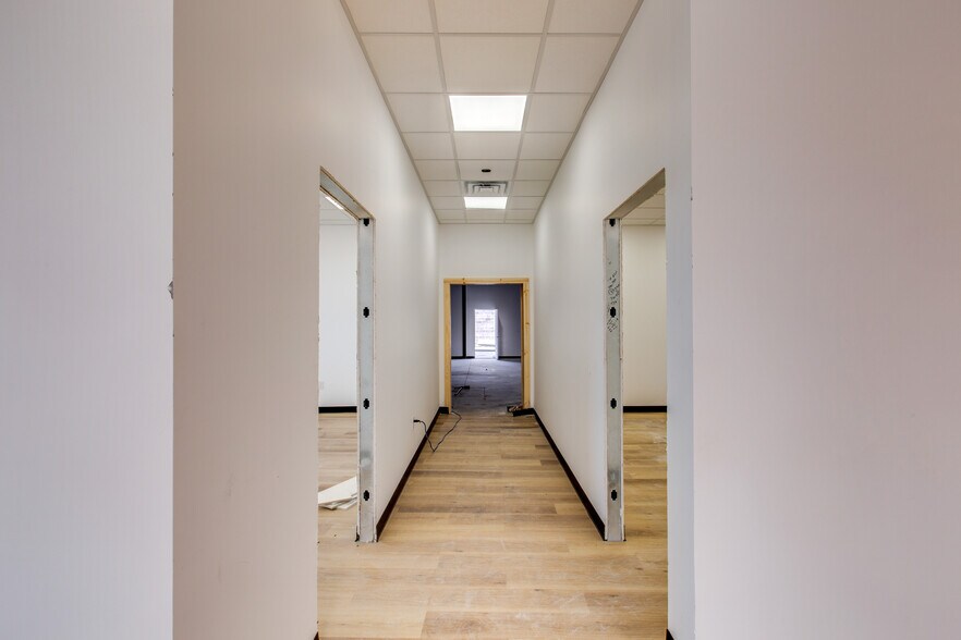 More Photos Of 9145 Commerce Center Cir, Highlands Ranch Office For Sale