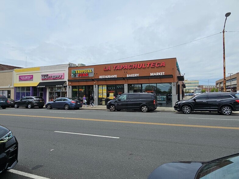 More Photos Of 255 Fulton Ave, Hempstead Storefront For Sale
