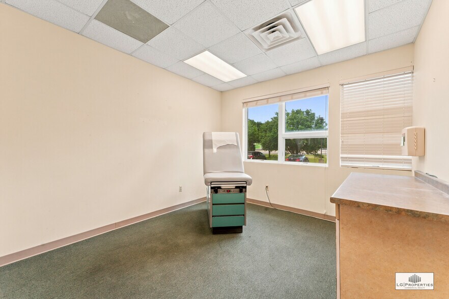 More Photos Of 475 Highway 70, Lakewood Medical For Lease