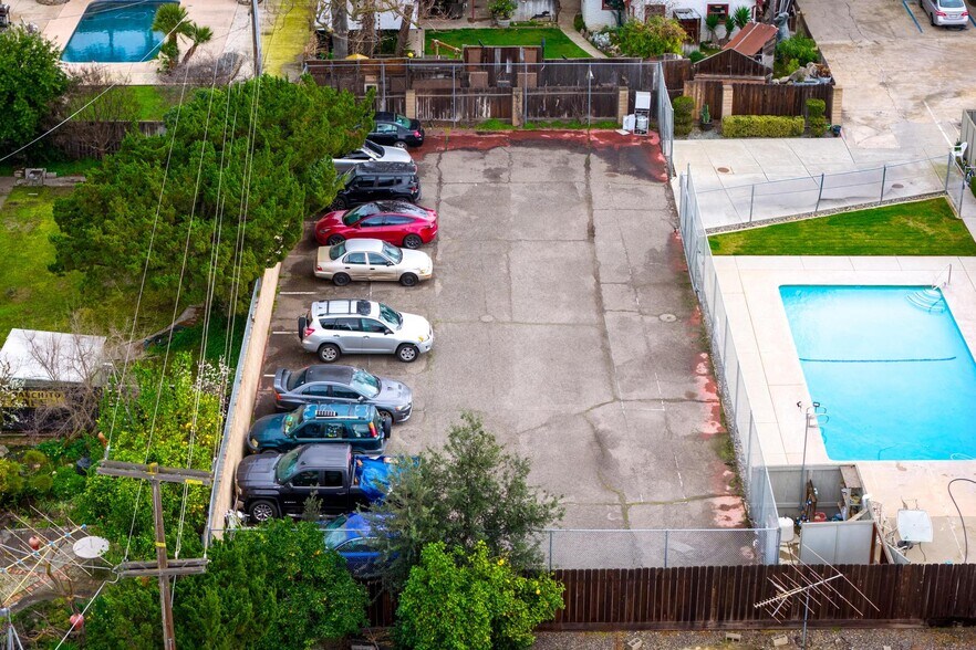 More Photos Of 3025 Tully Rd, Modesto Apartments For Sale