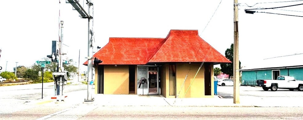 Primary Photo Of 302 S Collins St, Plant City General Retail For Sale