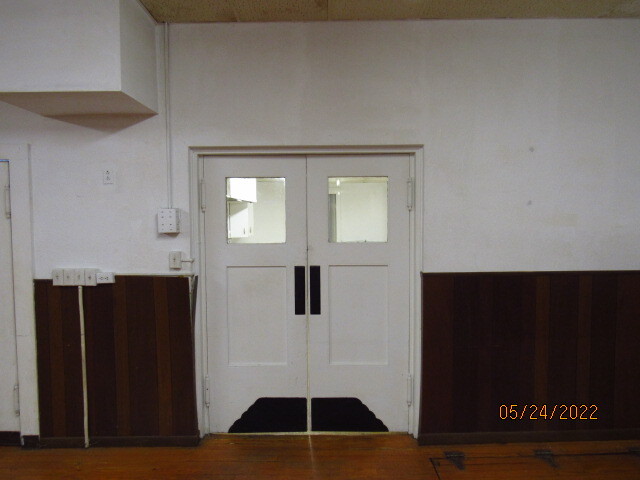 More Photos Of 301 N Washington St, Ardmore Distribution For Sale
