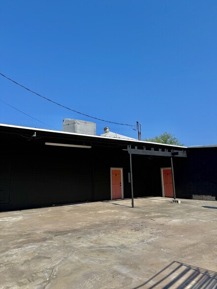 More Photos Of 1624 4th St S, Saint Petersburg Unknown For Lease