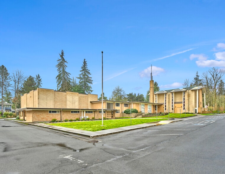 Primary Photo Of 10675 NE 20th St, Bellevue Specialty For Sale