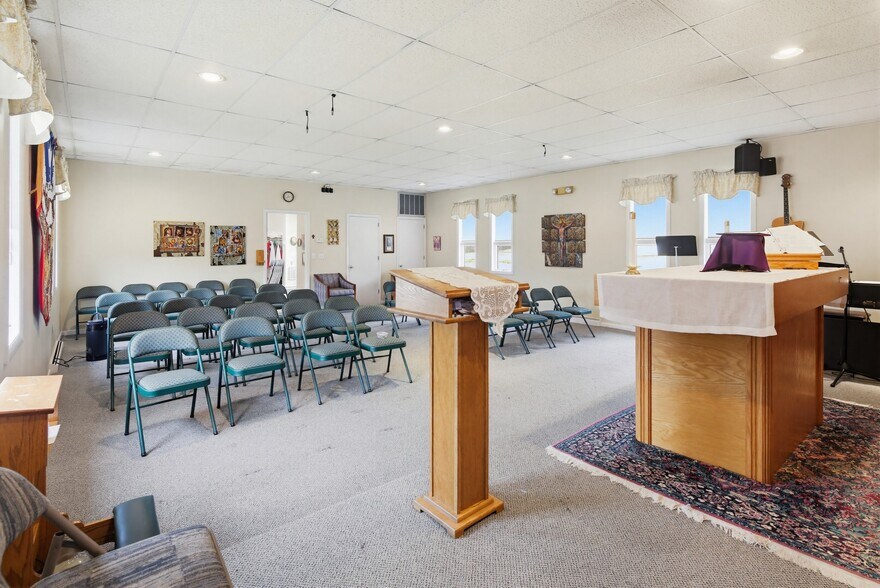 More Photos Of 346 Old New Windsor Pike, Westminster Flex For Sale