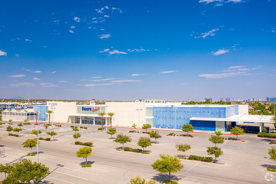More Photos Of 4355 S Grand Canyon Dr, Las Vegas General Retail For Lease