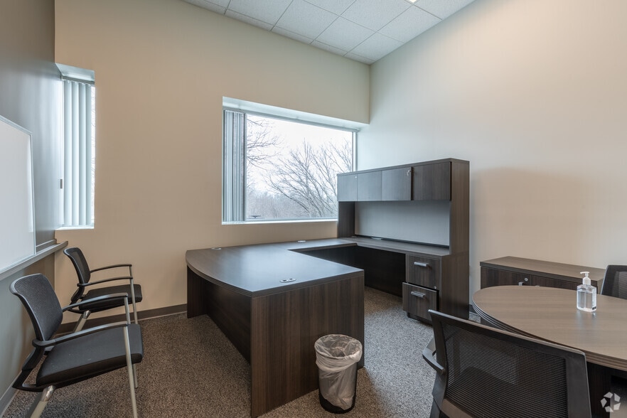 More Photos Of 5210 S State Rd, Ann Arbor Flex For Lease