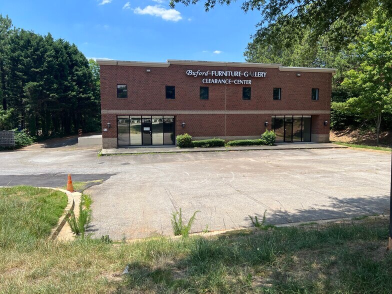 More Photos Of 4388 Sudderth Rd, Buford Warehouse For Sale