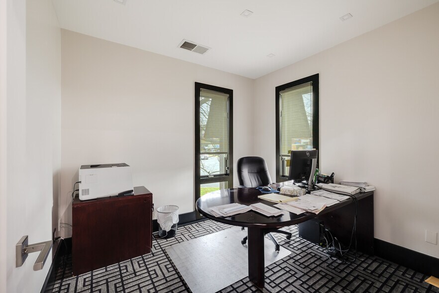 More Photos Of 377 Route 59, Airmont Medical For Lease