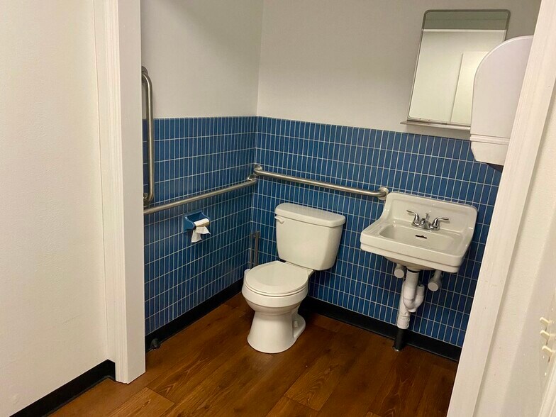 More Photos Of 121 N College St, Martinsburg Medical For Sale