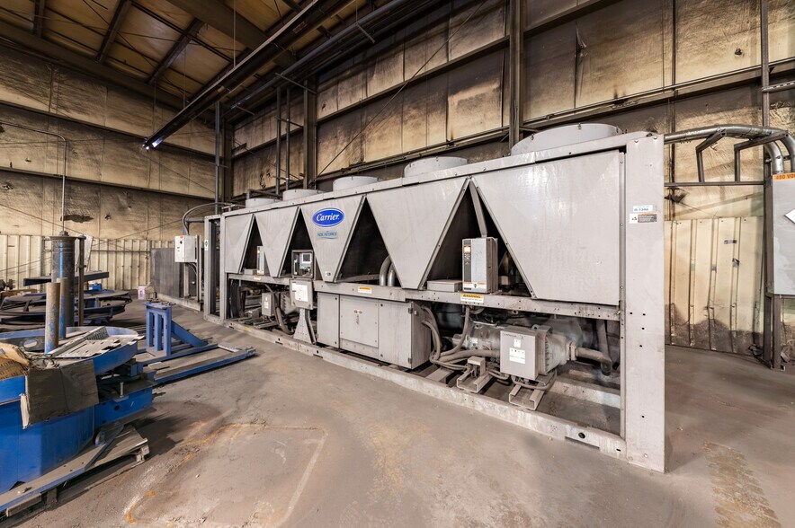 More Photos Of 714 Braddock View Dr, Mount Braddock Warehouse For Lease