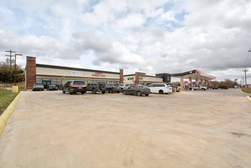 More Photos Of 13210 W Highway 290, Austin Storefront Retail Office For Lease