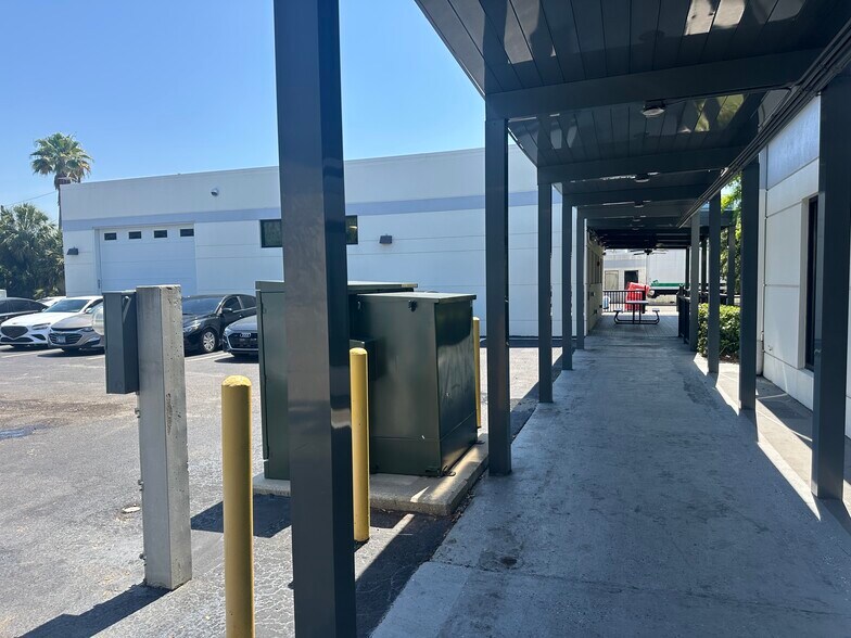 More Photos Of 4919 W Laurel St, Tampa Medical For Sale