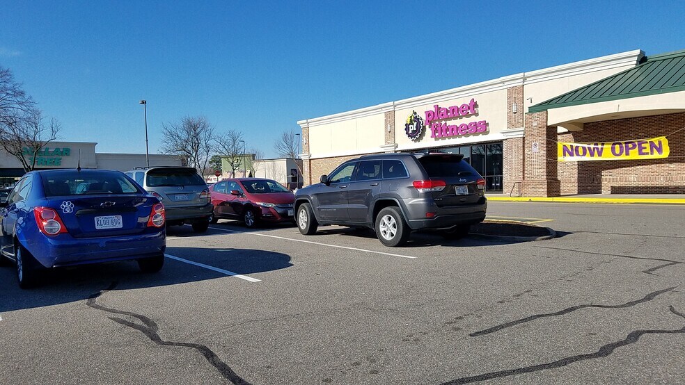 More Photos Of 1205 Fordham Dr, Virginia Beach Unknown For Lease