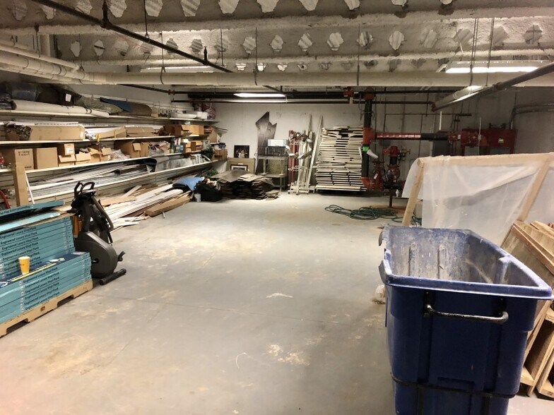 More Photos Of 5710 4th Ave, Kenosha Apartments For Lease