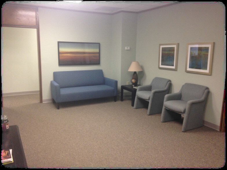 More Photos Of 319 S Sharon Amity Rd, Charlotte Office For Sale