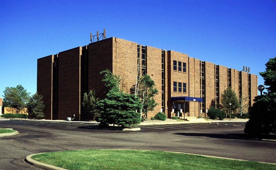 More Photos Of 3090 S Jamaica Ct, Aurora Medical For Lease