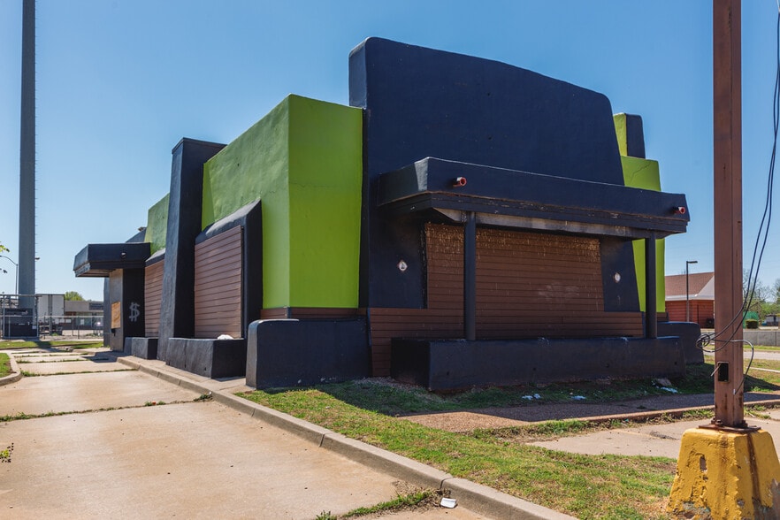 More Photos Of 4416 SE 44th St, Oklahoma City Fast Food For Sale