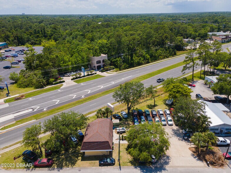 More Photos Of 305 N US Highway 1, Ormond Beach Auto Dealership For Sale