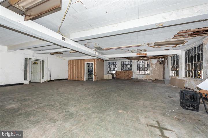 More Photos Of 1873 N Gay St, Baltimore Storefront Retail Office For Lease