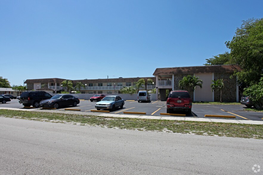 More Photos Of 6050 SW 27th St, Miramar Apartments For Sale