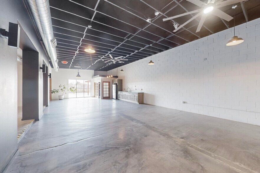 More Photos Of 314 El Pueblo Rd NW, Albuquerque Warehouse For Lease